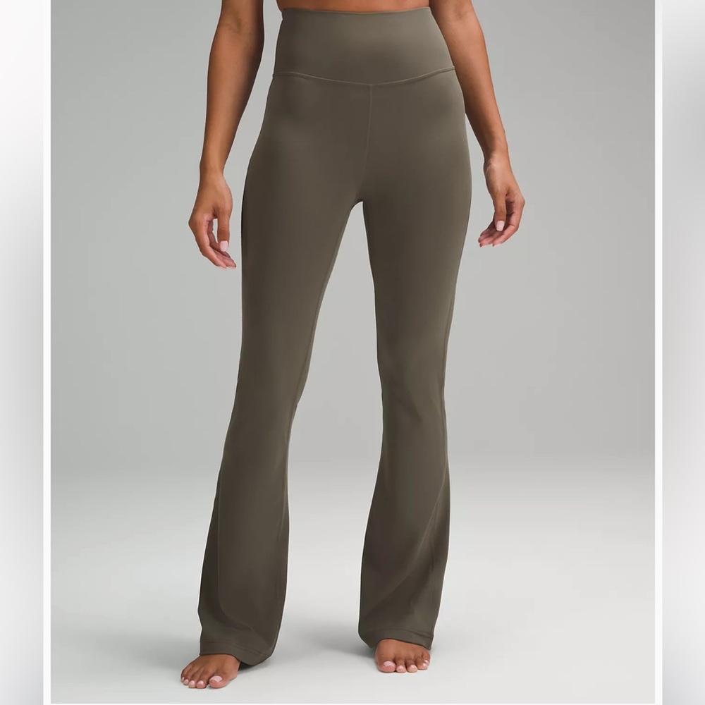 Lululemon Groove Flared Leggings